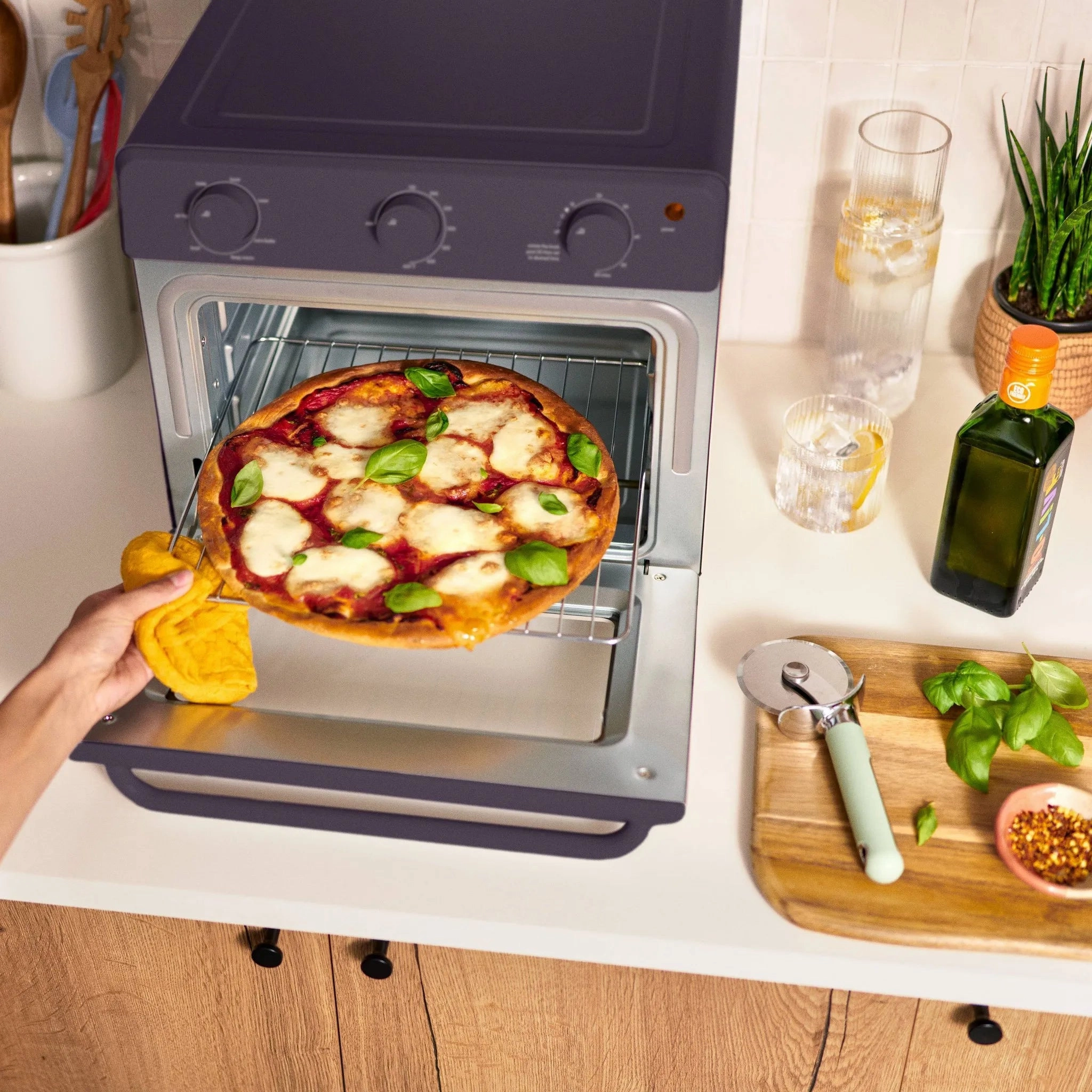 Air Fryer Toaster Oven Plum: 12-Qt Capacity, 1700W