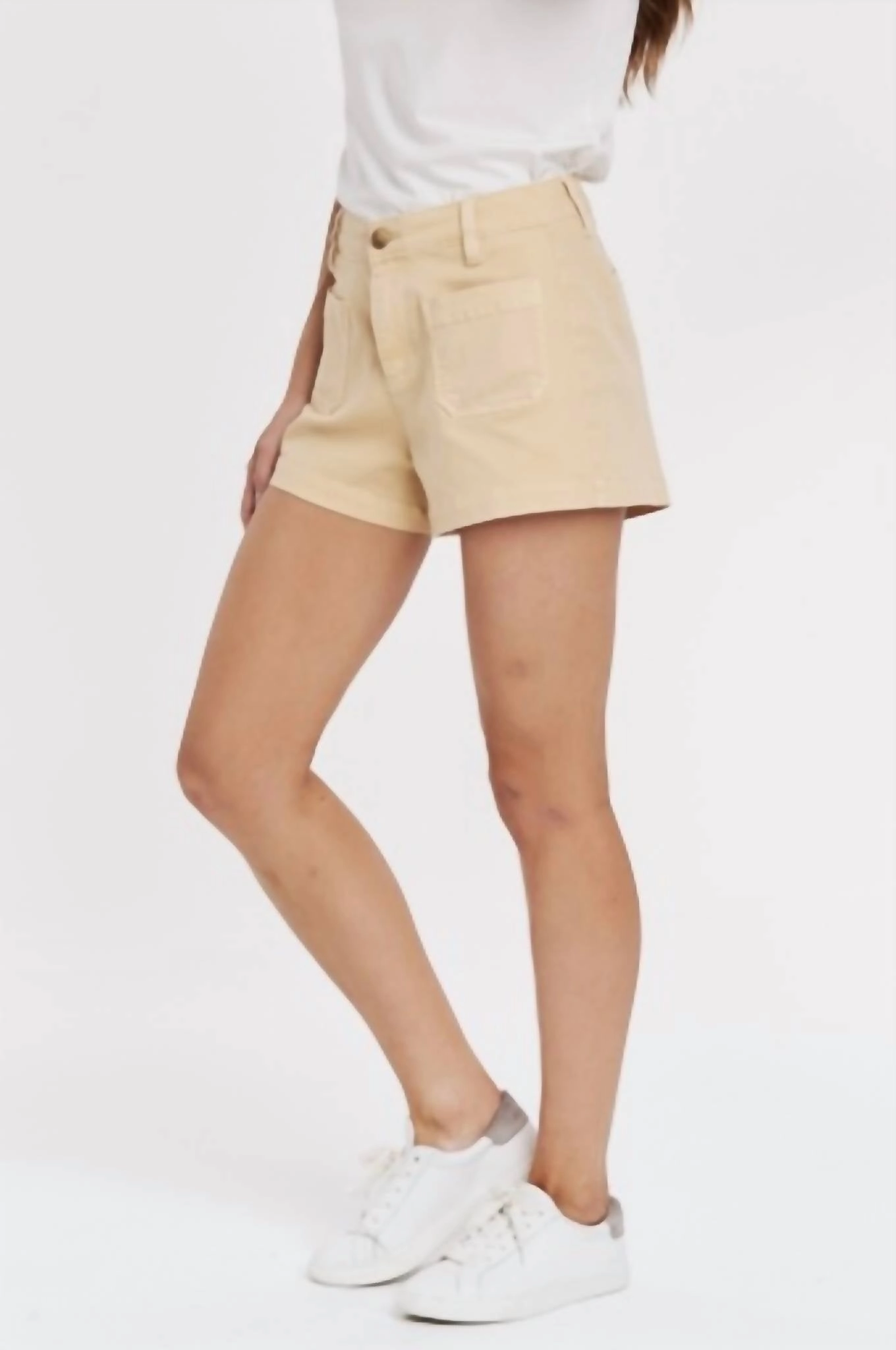 Carlisle High Rise Short In Fawn