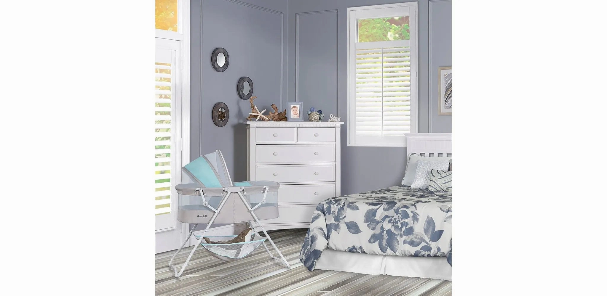 Dream On Me Karley Bassinet, Blue And Grey
