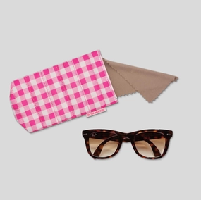 Easy-Squeezy Glasses Case -- Pink Gingham