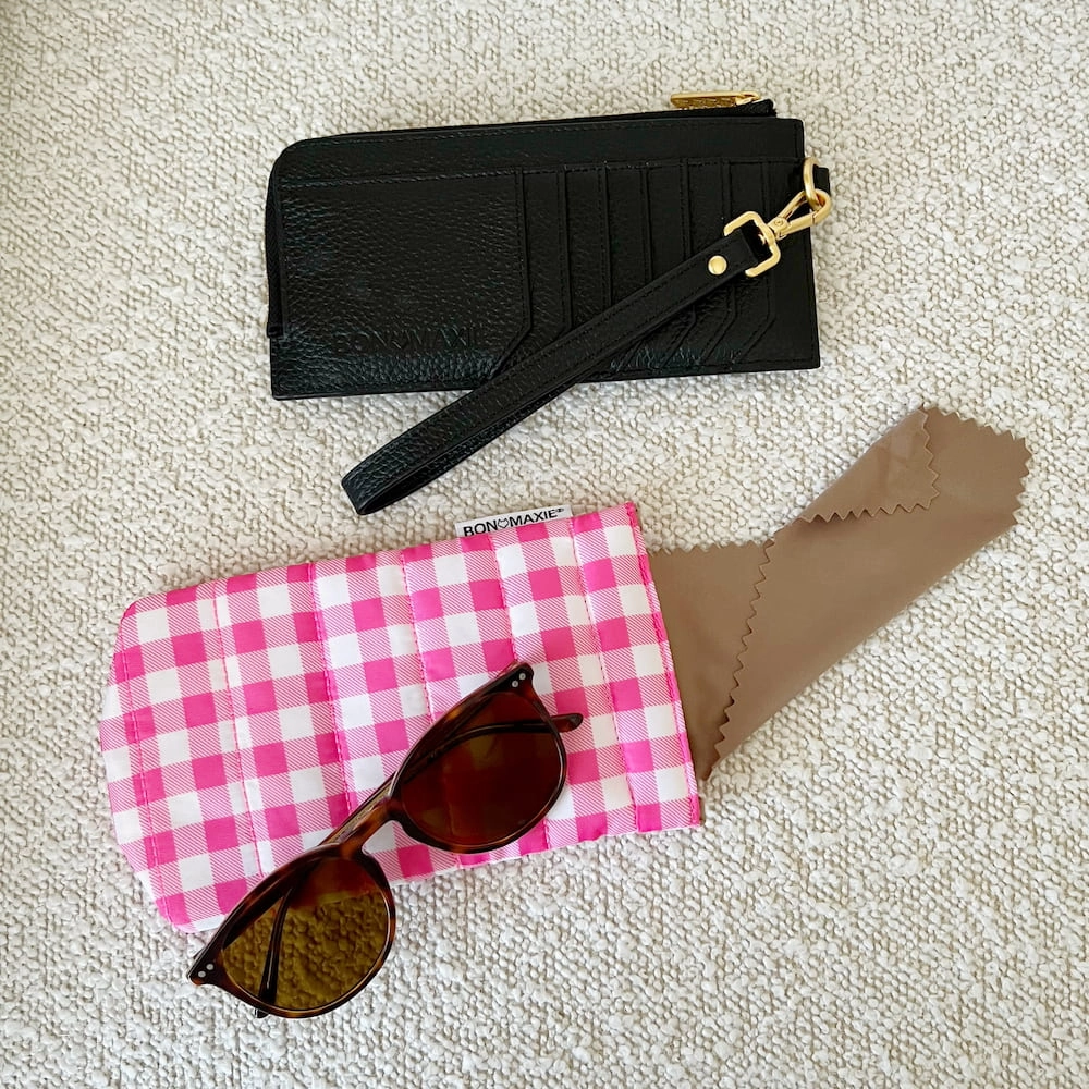 Easy-Squeezy Glasses Case -- Pink Gingham