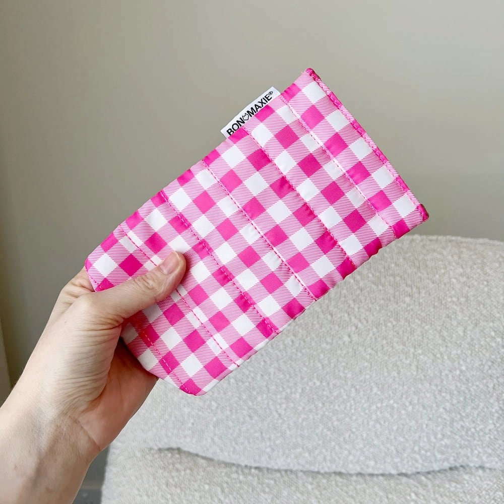 Easy-Squeezy Glasses Case -- Pink Gingham