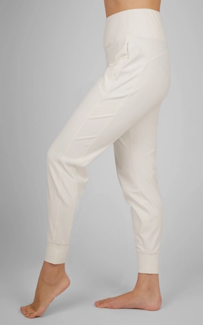 Interlock Zipper Pockets Greenwich Jogger