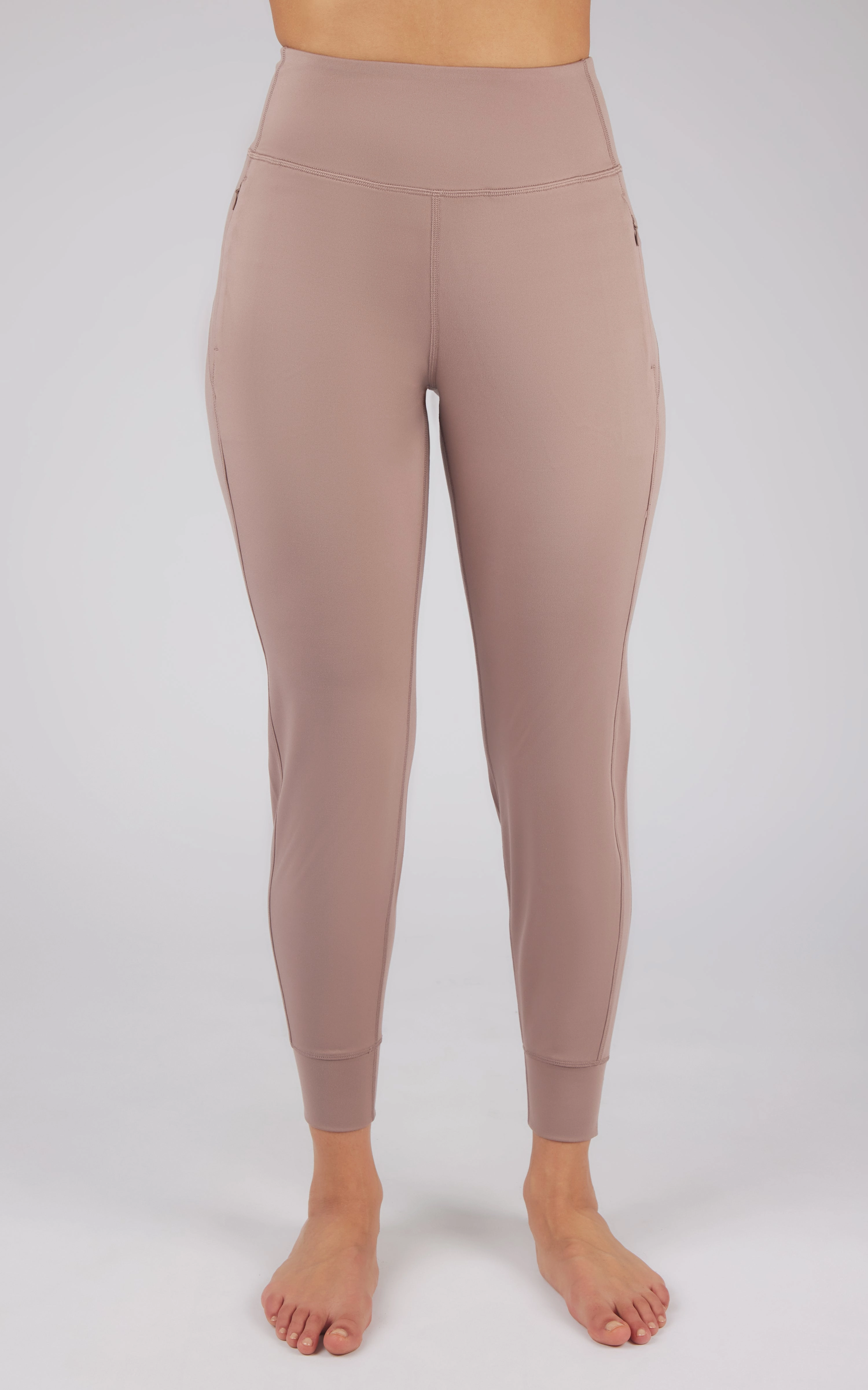 Interlock Zipper Pockets Greenwich Jogger