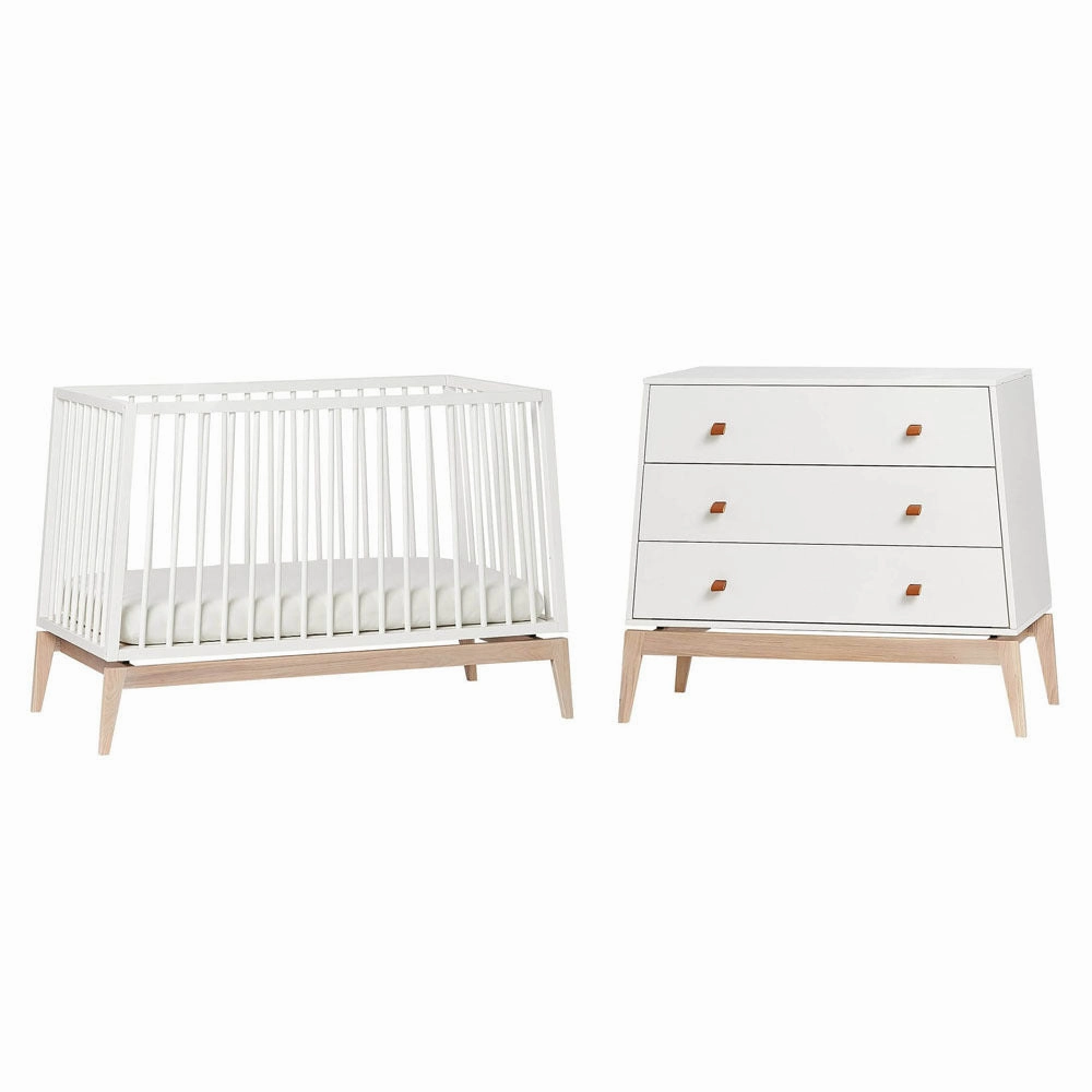 Leander Luna Cot   Dresser