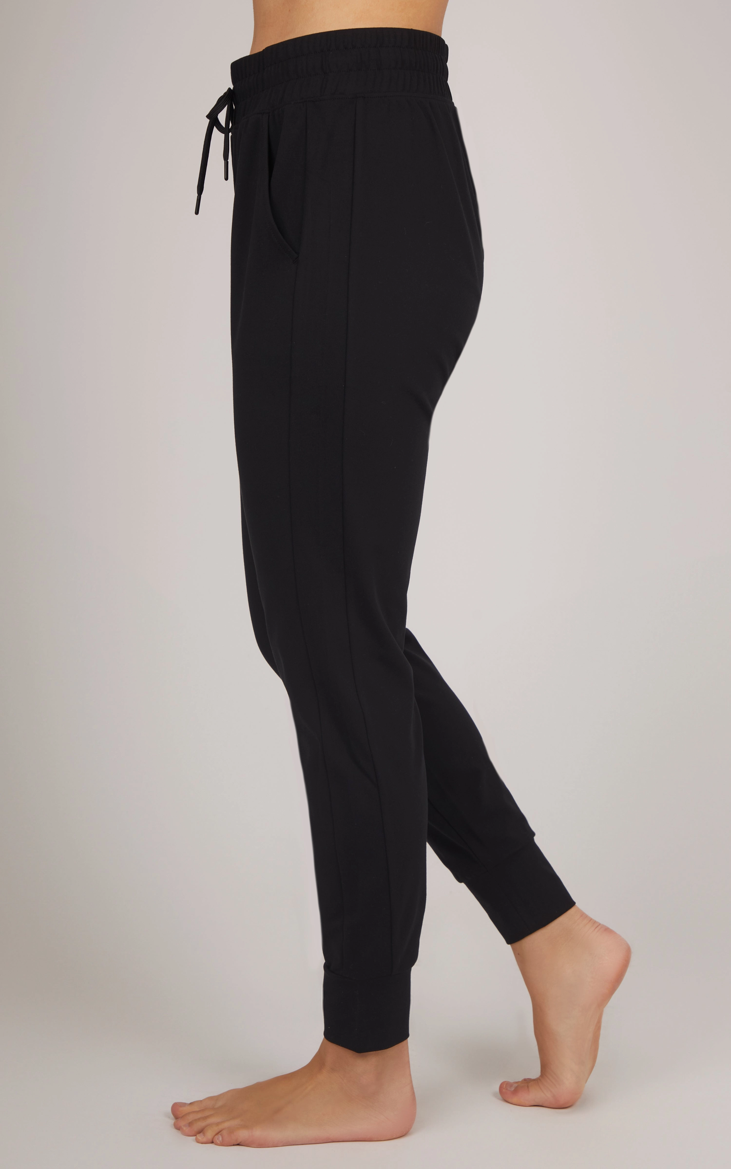 Lux High Waist Jogger